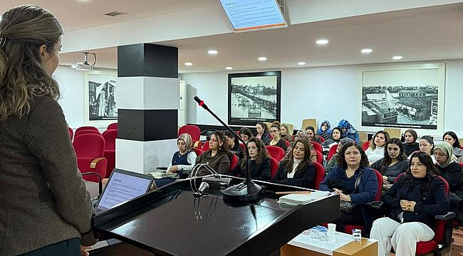 Sosyal Medya Eğitimi Çarşamba TSO'da Gerçekleştirildi