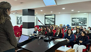 Sosyal Medya Eğitimi Çarşamba TSO'da Gerçekleştirildi