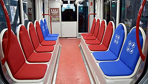 Tramvaylarda Koltuklar Yenilendi