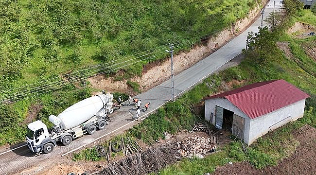 2025 Yılında İlçeye 27,8 Kilometre Yeni Beton Yol Yaptık