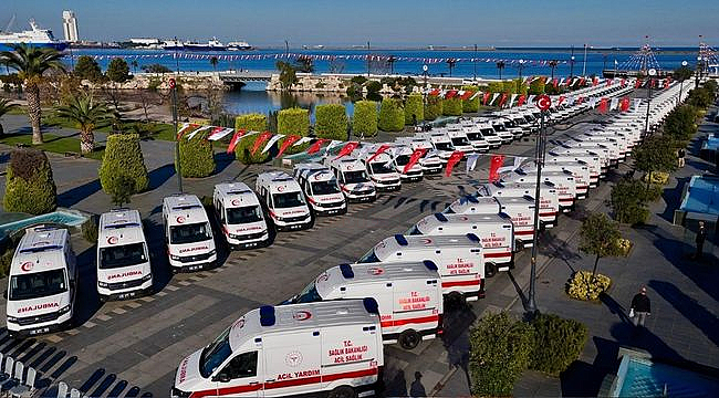 Ambulanslar İl Sağlık Müdürlüğüne Teslim Edildi