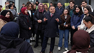 Aydın, Tecrübelerini Mimarlık Öğrencileriyle Paylaştı