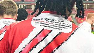 Özel Öğrencilerin Tasarımı Yeşil Sahalarda