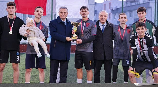 Turnuvanın Şampiyonu 'Kılıçdede İLKEM'