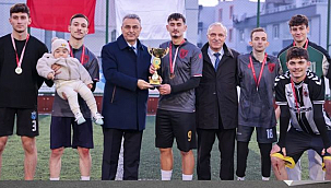 Turnuvanın Şampiyonu 'Kılıçdede İLKEM'