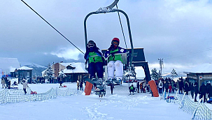 AKDAĞ KAYAK MERKEZİ'NE YOĞUN İLGİ