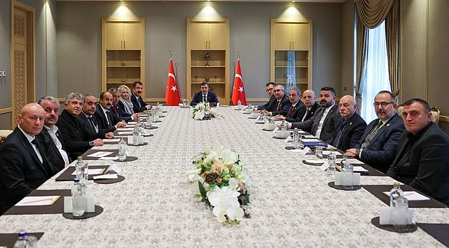 Cumhurbaşkanı Yardımcısı Cevdet Yılmaz, TÜRKYED Heyetini Kabul Etti