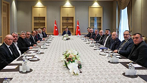 Cumhurbaşkanı Yardımcısı Cevdet Yılmaz, TÜRKYED Heyetini Kabul Etti