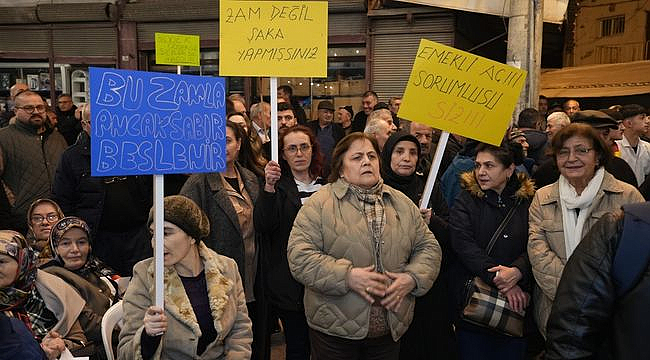 Emekli Bafra'da Sesini Sokakta Duyurdu