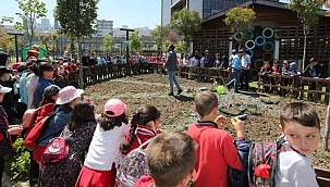 Ödüllü Canik Sıfır Atık Köyü'nde 29 Bin 372 Çocuk ve Gence Eğitim