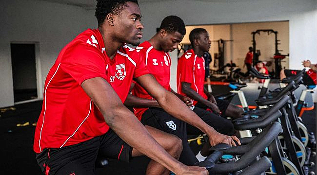 Samsunspor'da Çalışmalar Devam Ediyor