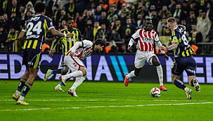 Süper Kupa Macerasını Adana'da Bitirdi! 0-2