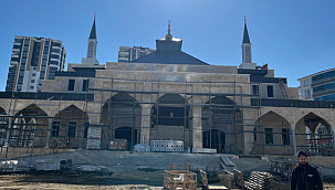 Hz. Osman Camii'nde Sona Doğru