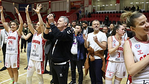 Son Saniye Basketi İle Yalova VİP'yi Yendi