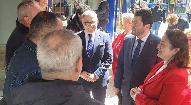 Anahtar Parti Bafra'da Sahaya İndi