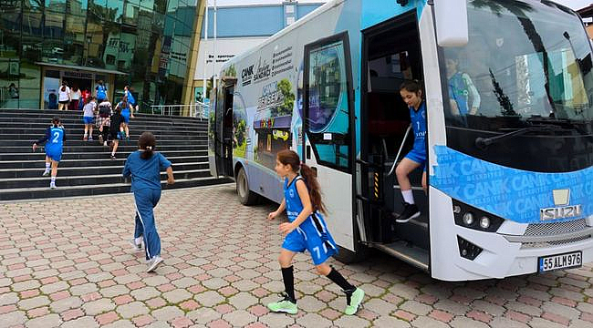 Canik Belediyesi'nden Ücretsiz Sporcu Servisi