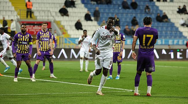 Kötü Futbola Üç Puan 1-2