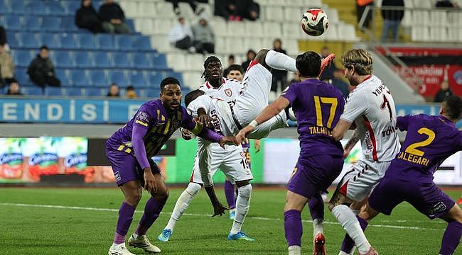 Kötü Futbola Üç Puan 1-2