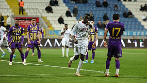 Kötü Futbola Üç Puan 1-2