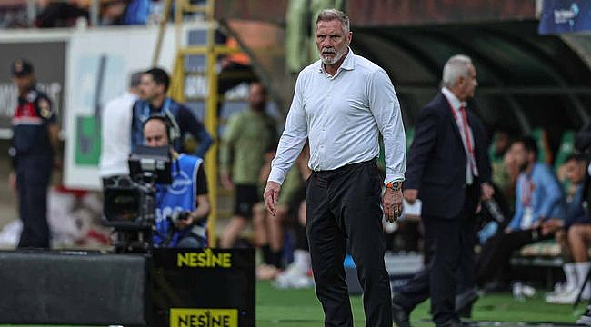 Maça 9 Oyuncu Değişikliği İle Başladık