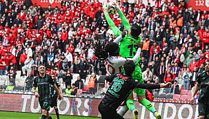 Ntcham Samsunspor'u 3 Puandan Etti 2-2