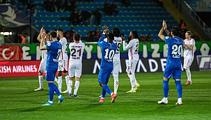 Samsunspor'a Rize'de Ağır Yenilgi! 4-1