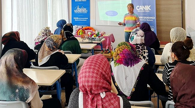 Canik Belediyesi'nden Kadınlara Özel Seminer