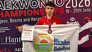 Avrupa Üçüncüsü Milli Sporcudan Başkan Kurnaz'a Ziyaret