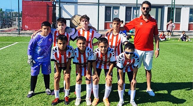 Derebahçe U12'de Fırtına Gibi Esiyor: 5'te 5!
