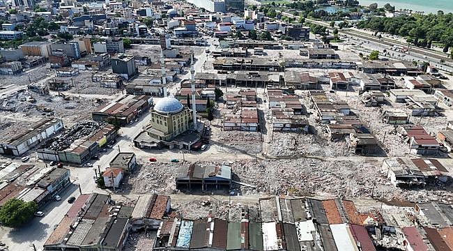 Gülsan Sanayi Sitesi'nde Yıkımlar Devam Ediyor