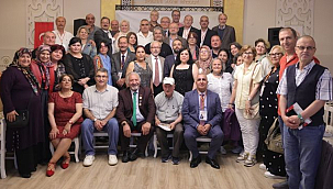 Ozanlar ve Şairlerden Muhteşem Gece