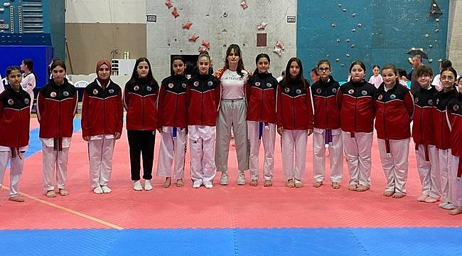 Taekwondo İl Şampiyonası'nda İlkadım Rüzgârı