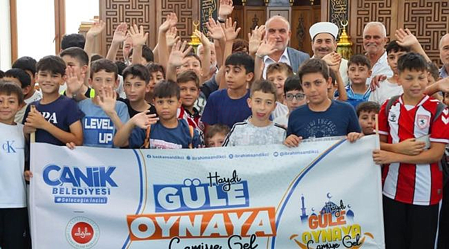 Canik'te Çocuklar Camilere Akın Ediyor