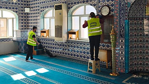 İlkadım'ın İbadethanelerinde Temizlik İçin Yoğun Mesai