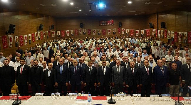 MHP Vezirköprü'de Gövde Gösterisi Yaptı! 