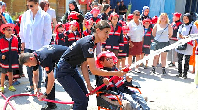 Özel Çocuklar İtfaiyecilik Mesleğini Yakından Tanıdı