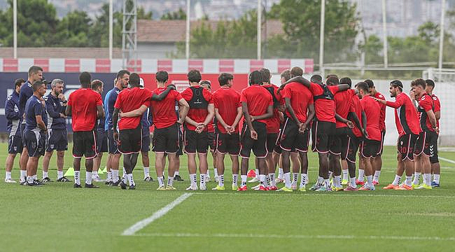 Samsunspor'un Hollanda Kampı Maç Programı Belli Oldu