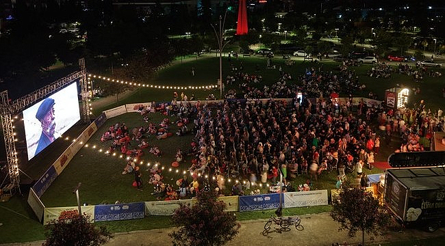 Büyükşehir'in Açık Hava Sinema Geceleri Başladı!