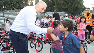 Canik'te Tüm Çocuklar Hediyelerine Kavuşuyor!