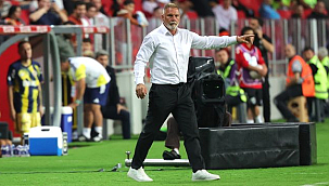 Samsunspor Teknik Direktör Fınk, Fenerbahçe Maçı Sonrası Ne Dedi!...