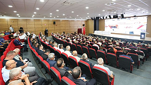 Vali Tavlı, Merkez İlçeleri Muhtarlarıyla Toplantı Yaptı