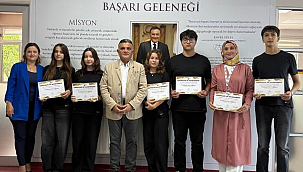 Canik Uğur Okulları Fen Lisesi'nden Uluslararası Başarı
