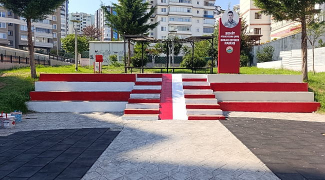 İlkadım'ın Parklarına Kırmızı Beyaz Dokunuş!