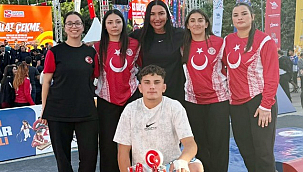 Samsun'un Mas Güreşi Başarısı İstanbul'da Taçlandı!
