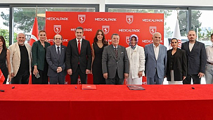Samsunspor , Medical Park Ve Liv Hospital İle Sponsorluk İş Birliğini Yeniledi!