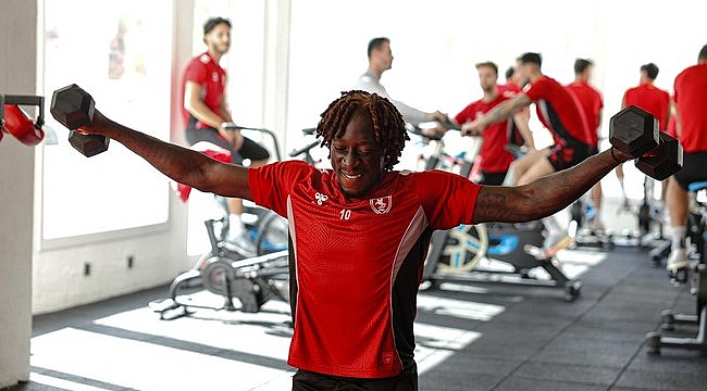 Salonda Çalışan Samsunspor 1 Günlük İzine Ayrıldı!