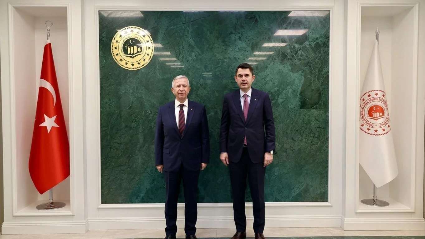 Bakan Kurum, Ankara Büyükşehir Belediye Başkanı Mansur Yavaş’ı Kabul Etti!